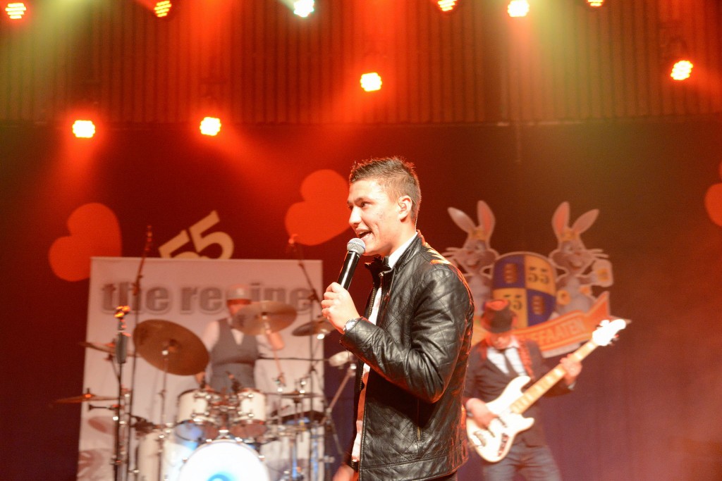 ../Images/Jubileum feest 5x11 484.jpg